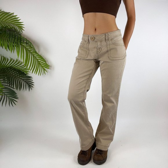 Vintage Y2K Aeropostale Low Rise Khaki Granola Girl Bootcut Pants / Size: 9/10 - Picture 3 of 4